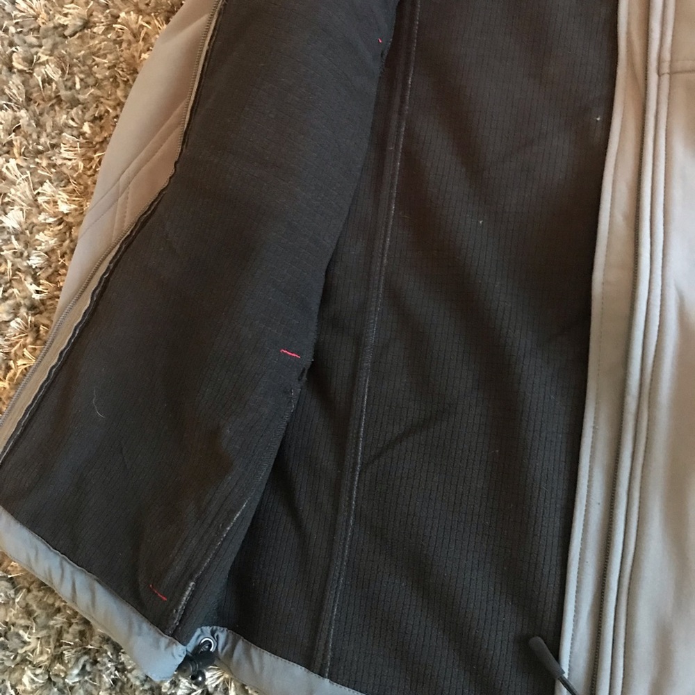 Reebok Women’s Jacket - Picture 4 of 6
